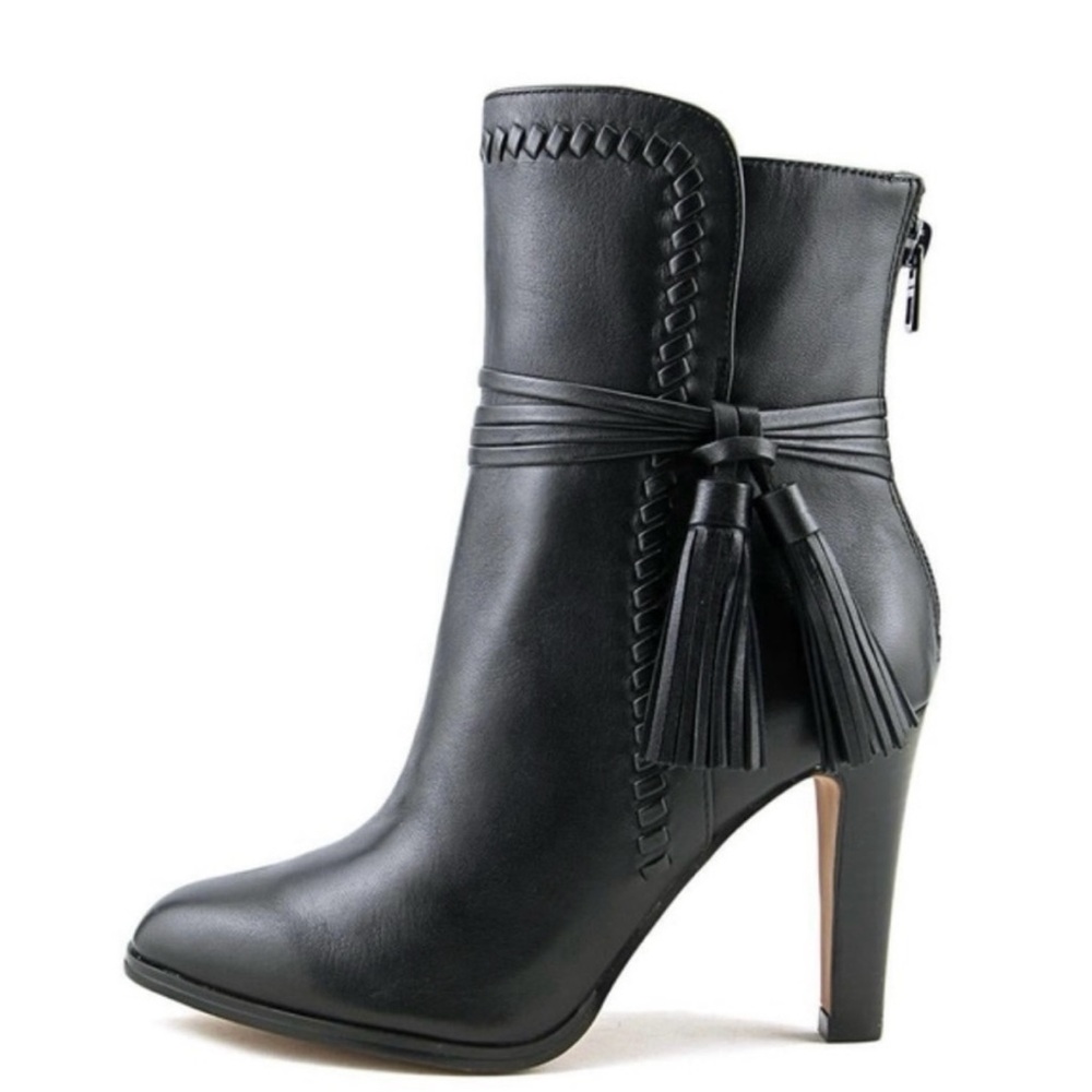 COACH Elegant Black Leather Ankle Boots